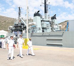 Su Majestad el Rey en la Estación Naval de la Algameca