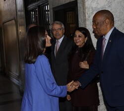 Saludo de Doña Letizia a los asistentes