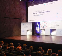 Intervención del representante de los antiguos becarios de la Fundación “La Caixa”, Borja Santos Porras