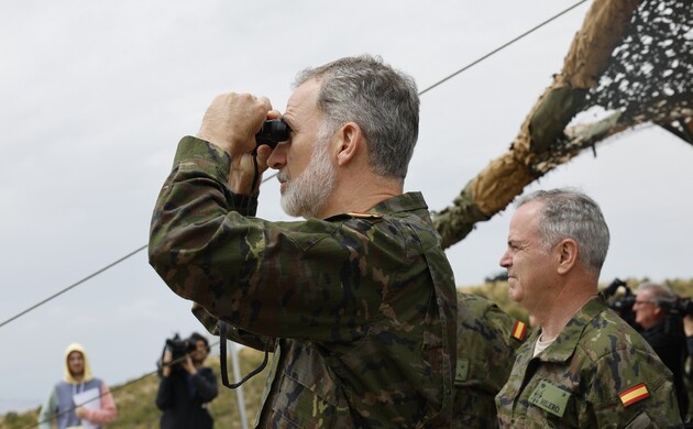 Su Majestad el Rey observa las realización de las actividades del Ejercicio "Atlas 24"