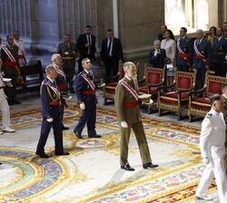 Don Felipe accede a la Basílica