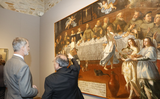 Su Majestad el Rey recorre la exposición “Hospitalitas: La Gracia del Encuentro / A graza do Encontró” 