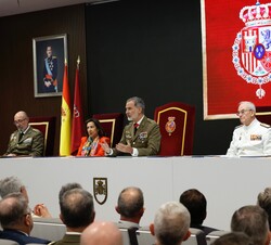 Su Majestad el Rey clausura el Curso de Estado Mayor con una breve intervención