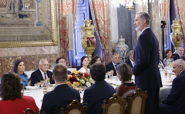Brindis de Su Majestad el Rey en el almuerzo ofrecido con ocasión del X aniversario de Su Proclamación