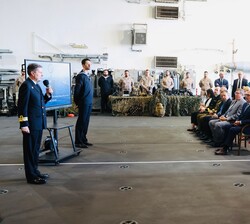 Presentación del grupo expedicionario de combate Dédalo 24