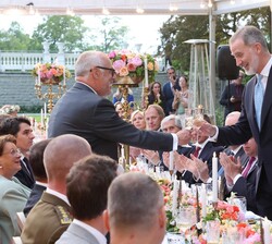 Brindis de Su Majestad el Rey y Su Excelencia el Presidente de la República de Estonia