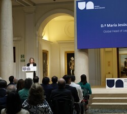 Vista general del escenario durante la intervención de la jefa de los Servicios Jurídicos de BBVA
