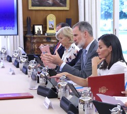 Los Reyes presiden la reunión de la Comisión Delegada de la Fundación Princesa de Girona