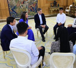 Doña Letizia durante la audiencia con los asistentes a la audiencia de la Fundación Microfinanzas BBVA