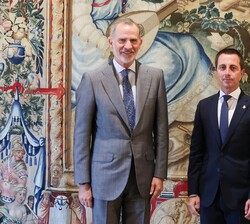 El Rey acompañado por el presidente del Consell de Mallorca, Llorenç Sebastià Galmés Verger,