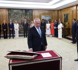 El nuevo vocal del Consejo General del Poder Judicial, José M.ª Páez Martínez-Virel, jura su cargo ante Don Felipe