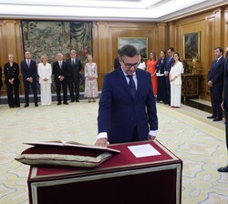 El nuevo vocal del Consejo General del Poder Judicial, José Carlos Orga Larres, jura su cargo ante Don Felipe