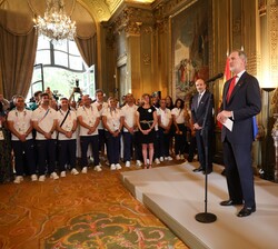 Su Majestad el Rey en un momento de su intervención en la recepción