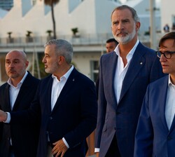 Don Felipe visita las nuevas instalaciones del “Nou Port Olímpic”