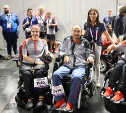 La Reina con el equipo de Boccia