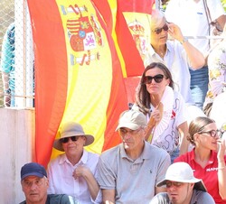 La Reina durante el partido del madrileño, Daniel Javier Caverzaschi Arzola