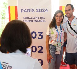 Doña Letizia con Saul Peña Puente, deportista de remo