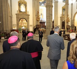 El Rey y el presidente Mattarella visitan la Catedral de Las Palmas de Gran Canaria