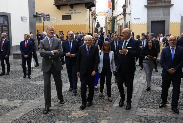 Paseo del Rey y del presidente Mattarella por la ciudad