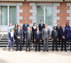 Su Majestad el Rey junto a los integrantes de la comisión ejecutiva corporativa de CBRE España asistentes a la audiencia