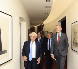 Visita de Don Felipe al Muaseo Dalí