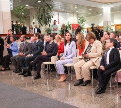 Doña Letizia en la primera fila de asientos