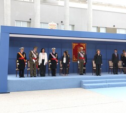 Su Majestad la Reina Doña Sofía junto a las autoridades en la Tribuna Real