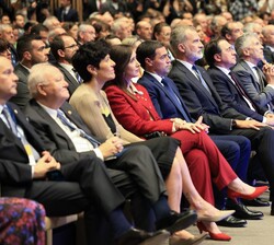 Don Felipe en el auditorio María de Maeztu del Palacio de Congresos Europa de Vitoria-Gasteiz