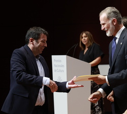 Su Majestad el Rey entrega el Premio Nacional del Cómic 2022 a Francisco Valentín Sordo (Paco Sordo)