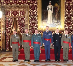 InicioActividades y Agenda - Audiencia militar a un grupo de generales ...