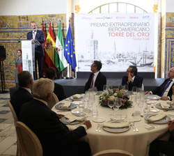 Intervención de Su Majestad el Rey tras recibir el “Premio Extraordinario Iberoamericano Torre del Oro”