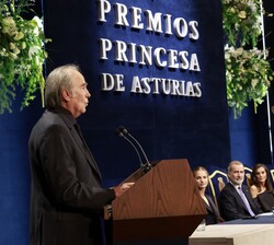 Intervención del Premio Princesa de Asturias de las Artes, Joan Manuel Serrat