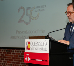 El director del Instituto Cervantes durante la presentacion del proyecto “America&Spain250 Initiative”