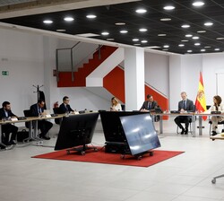 Reunión del comité de crisis de seguimiento de los efectos de la DANA en el litoral Mediterráneo y Albacete, presidida por Su Majestad el Rey