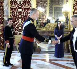 Su Majestad el Rey recibe las Cartas Credenciales del embajador de la República de Chipre, Sr. Michalis Ioannou