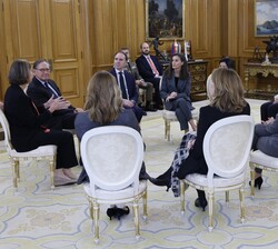 Doña Letizia durante la audiencia a una representación de “Code.org”
