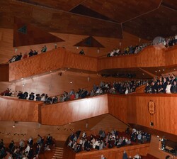 Sus Majestades los Reyes en el palco de honor