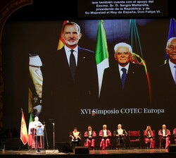 Lectura de la Laudatio