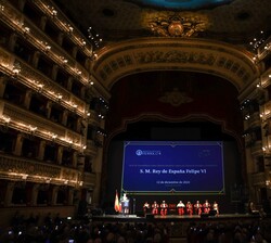 El Teatro de San Carlos de Nápoles durante la intervención “Lectio Magistralis” del Rey