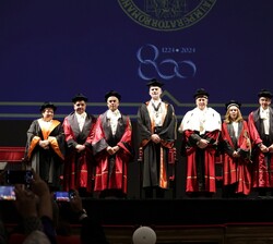 El Rey nombrado Doctor Honoris Causa en Ciencias Sociales y Estadística