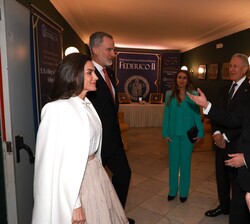 Llegada de Sus Majestades los Reyes al Teatro San Carlo de Nápoles