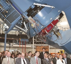 El Príncipe, en una exposición sobre las actividades del observatorio