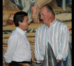 El Rey durante la entrega de premios