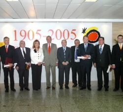 El Rey durante la conmemoración