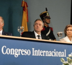 Inauguración del Congreso de la Lengua Española.Teatro Círculo. Rosario, 17 de noviembre de 2004