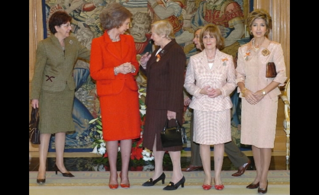 La Reina y algunas de las Damas, durante la audiencia