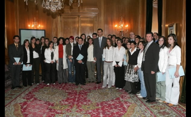 El Príncipe con los alumnos del Instituto