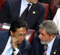 Don Felipe, en el Congreso Nacional, durante la ceremonia de toma de posesión de Michelle Bachelet como Presidenta de Chile, junto a los Presidentes d