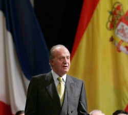 Su Majestad el Rey, durante su intervención en el Ayuntamiento de París