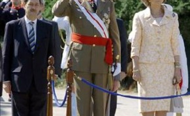 Sus Majestades los Reyes, durante la celebración del acto